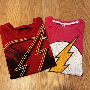 EUC Set of 2 boys Flash t-shirts sz 10
